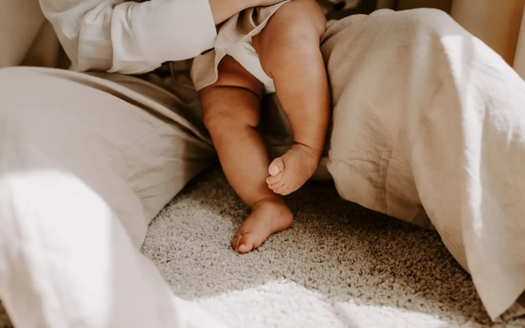 How To Better Care For Your Babies Dry Skin (Mixed Babies)